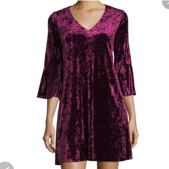 Eliza J Berry Crushed Velvet Bell Sleeve Shift Dress Size 8 Cocktail Party - Picture 1 of 5